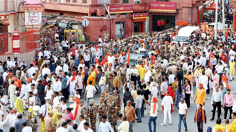 Uttar Pradesh CM Yogi Adityanath Participates In `Vijay Shobha Yatra` On Vijayadashami
