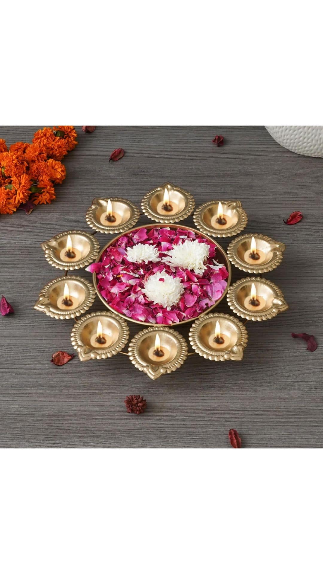 eCraftIndia Flower Urli with Diyas