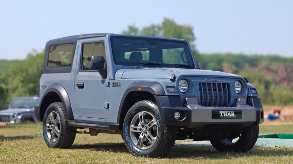 2025 Mahindra Thar In Pics: Check Out 14 New Features | News | Zee News