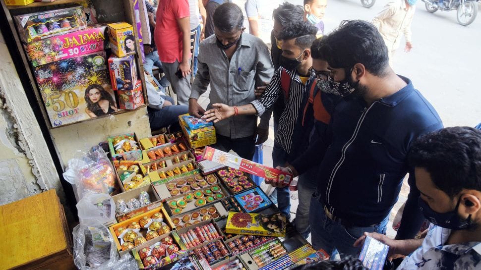 What Is Inexperienced Firecracker? Why Is Delhi Authorities Looking for Supreme Courts Permission For Sale? What Is Inexperienced Firecracker? Why Is Delhi Authorities Looking for Supreme Courts Permission For Sale?