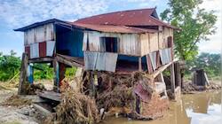 Bengal Landslides: Death Toll Rises To 36; BJP Questions Mamata Banerjee