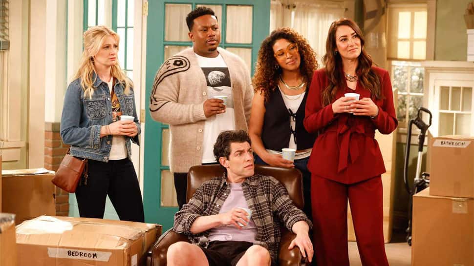 The Neighborhood Season 8