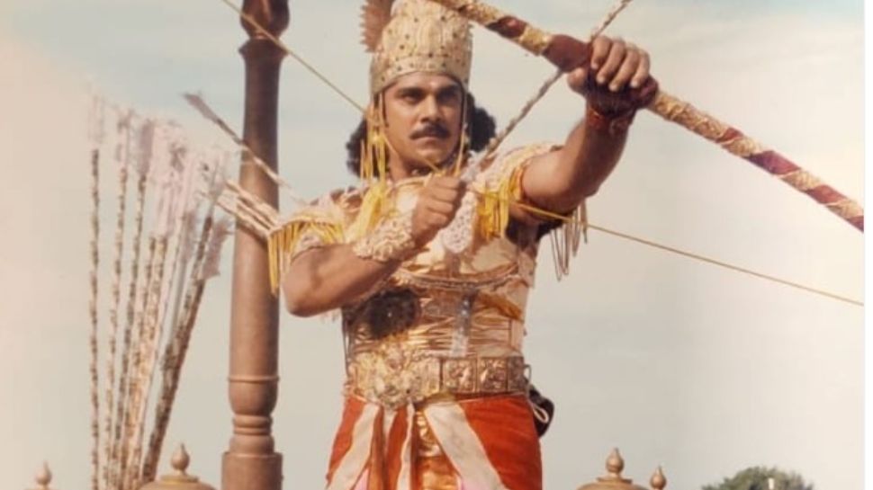 DYK: Dheer Has an 8-Foot-Tall Statue in a Temple