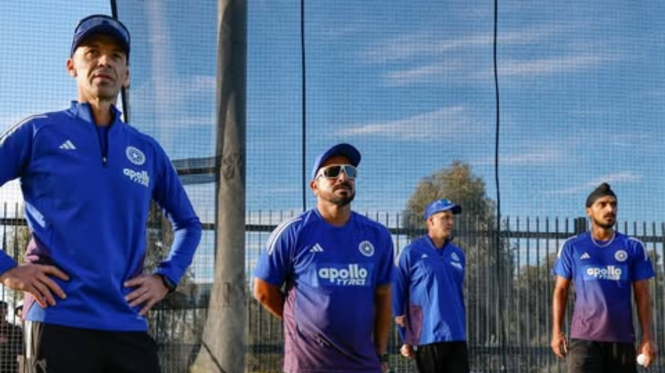 Coaching Staff Keep a Close Watch