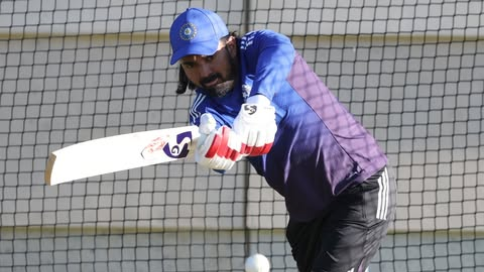 KL Rahul Takes Charge