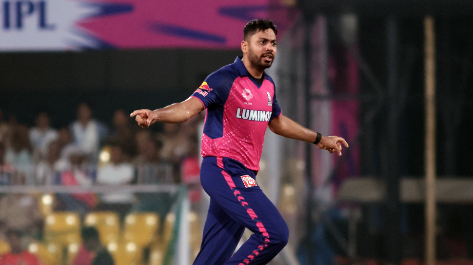 4. Avesh Khan (LSG To RR) In 2024