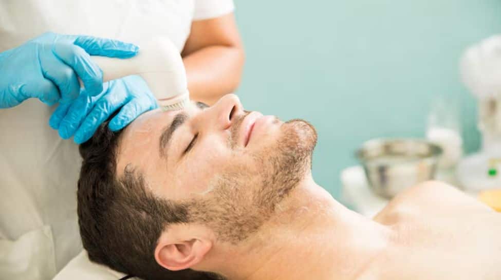 5 Signs You Need To See A Dermatologist 5 Signs You Need To See A Dermatologist