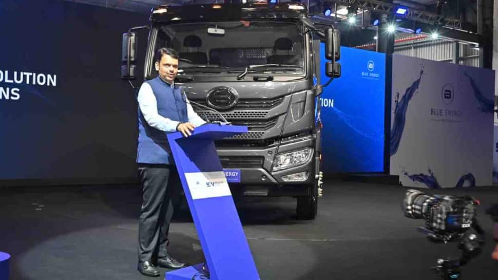 Maha Govt Will Support Production Of Electric Trucks: CM Devendra Fadnavis | Mobility News  zeenews.india.com