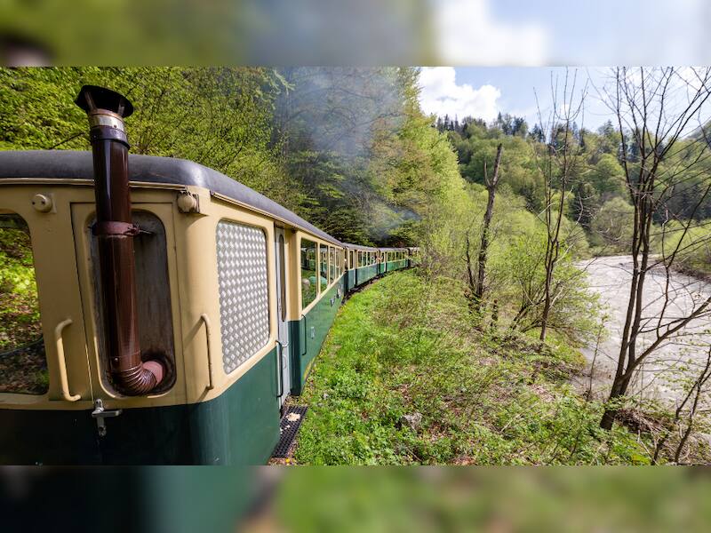 Meet India’s Mountain Railway: UNESCO World Heritage Site, Built In ...