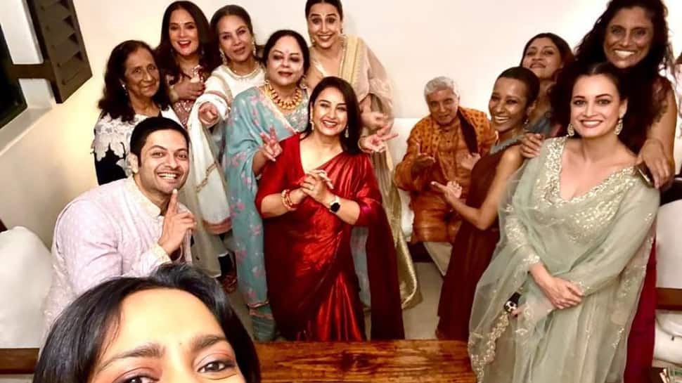 Diwali 2025: Shabana Azmi & Javed Akhtar Host Joyous Celebration With ‘Dher Saara Pyar’ Gang; Dia Mirza, Vidya Balan, Ali Fazal Join In