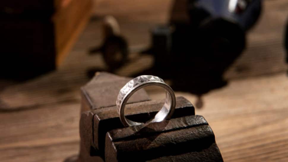 Silver Ekes Out Gains; Trades Flat, 8% Off Peak Level