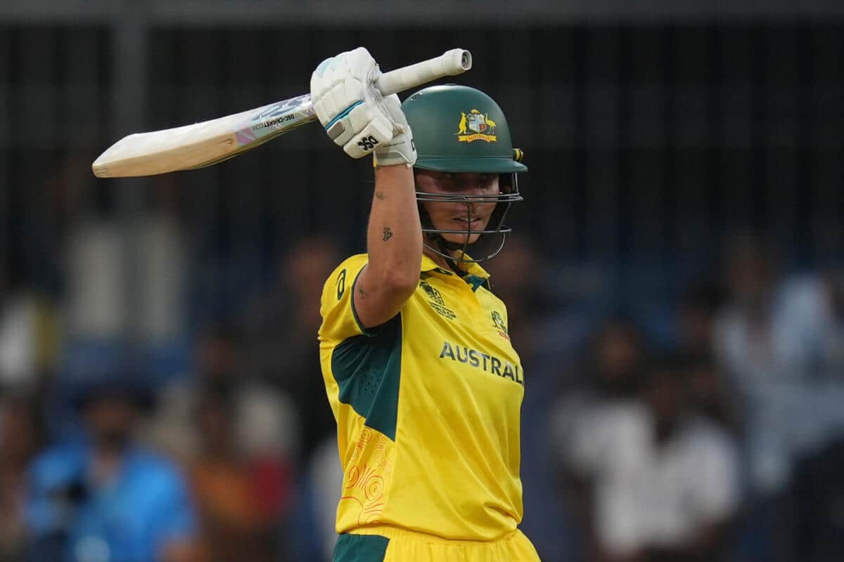 2. Australia Stay Close in Second