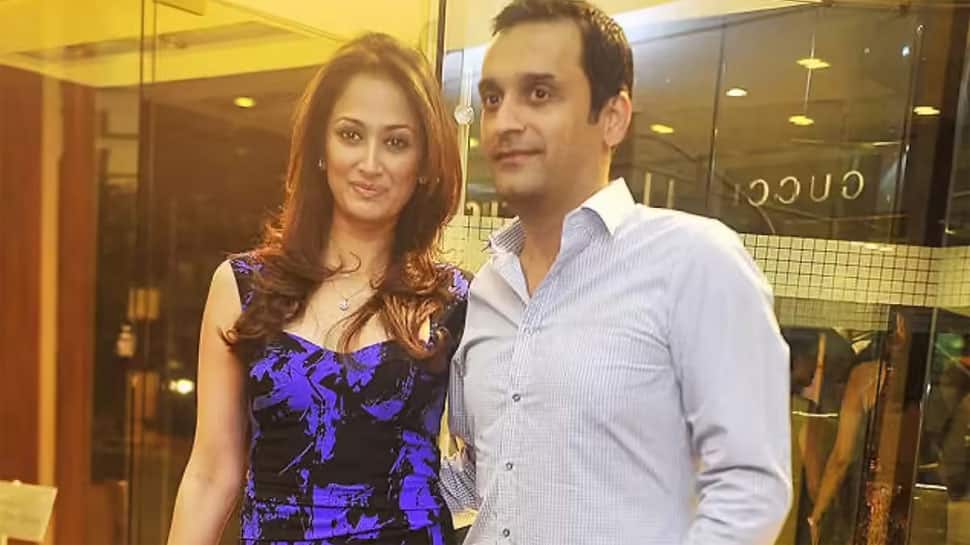 Vikas Oberoi's Net Worth, Business