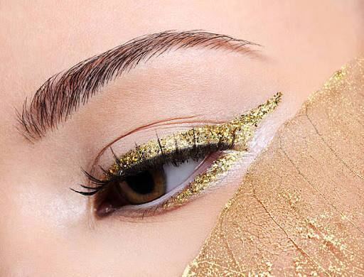 Festive Glitter & Pop Eyeliners for Diwali Festive Glitter & Pop Eyeliners for Diwali