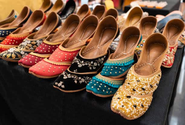 Elegant Women’s Embellished Mojaris &amp; Juttis for Festive Season