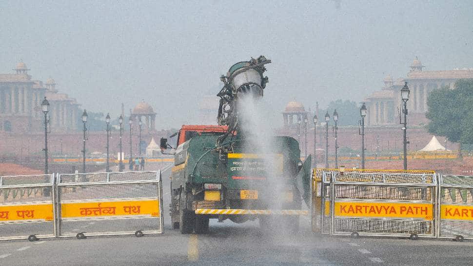 Delhi AQI Today: Air Quality Remains `Very Poor,` Anand Vihar Hits `Severe` At 511 Post-Diwali