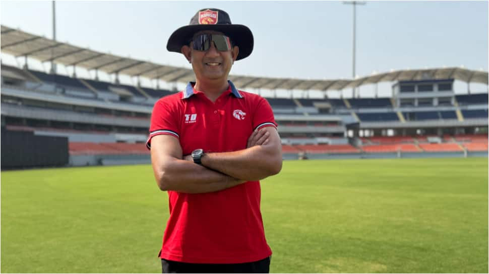 पंजाब किंग्स ने आईपीएल 2026 से पहले साईराज बहुतुले को गेंदबाजी कोच नियुक्त किया है