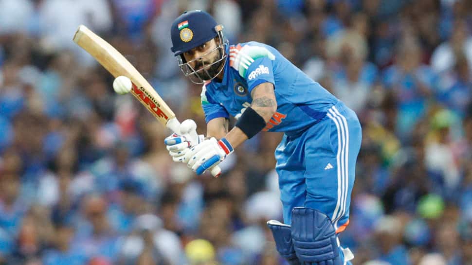विराट कोहली ने इतिहास रचा और वनडे क्रिकेट में एक नए विश्व रिकॉर्ड में सचिन तेंदुलकर को पीछे छोड़ दिया