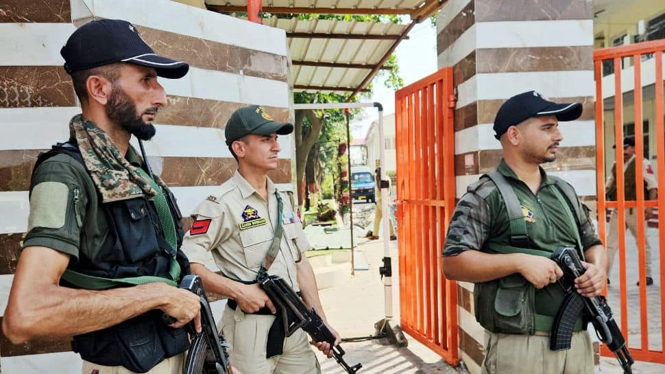 J-K: Counter-Intelligence Kashmir Files Charge Sheet Against Terror Recruiter Linked To Pakistan Network