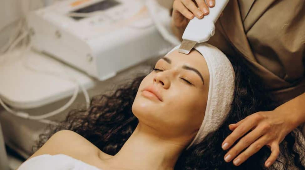 The Ideal Time For Skin Treatments? Dermatologists Say Monsoon Is It – Here’s Why The Ideal Time For Skin Treatments? Dermatologists Say Monsoon Is It – Here’s Why