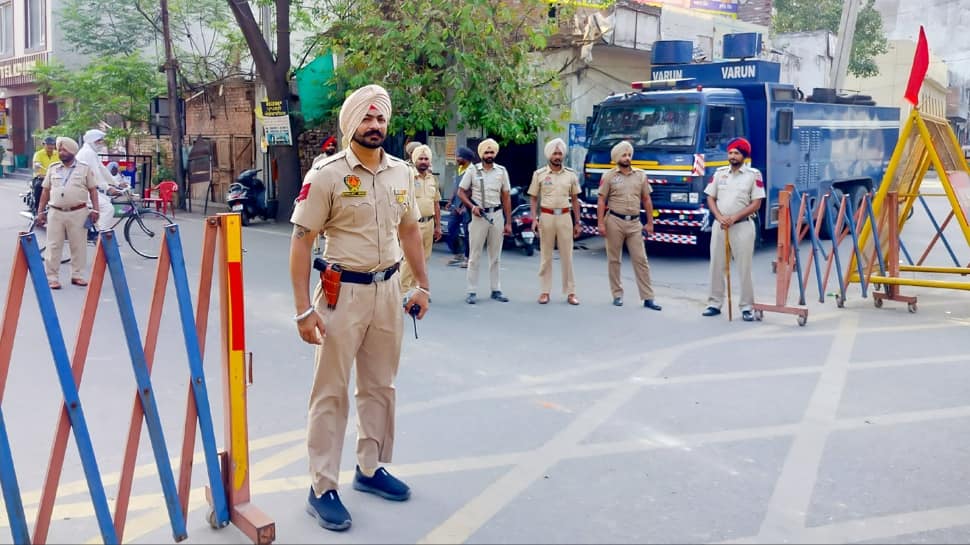 Punjab Police Seize 8 Pistols From Jaggu Bhagwanpuria Gang Associates In Jalandhar