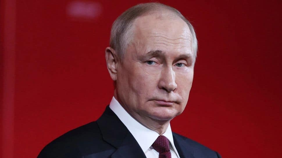 Putin's Doomsday Weapon Unleashed: Russia Tests 'Poseidon' - The Nuclear Torpedo That Can Hide Underwater For Months And Erase Entire Cities