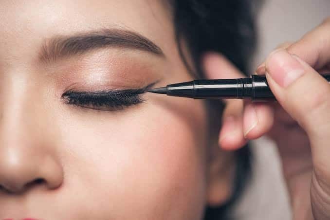 Top Long-Lasting & Waterproof Eyeliners Top Long-Lasting & Waterproof Eyeliners
