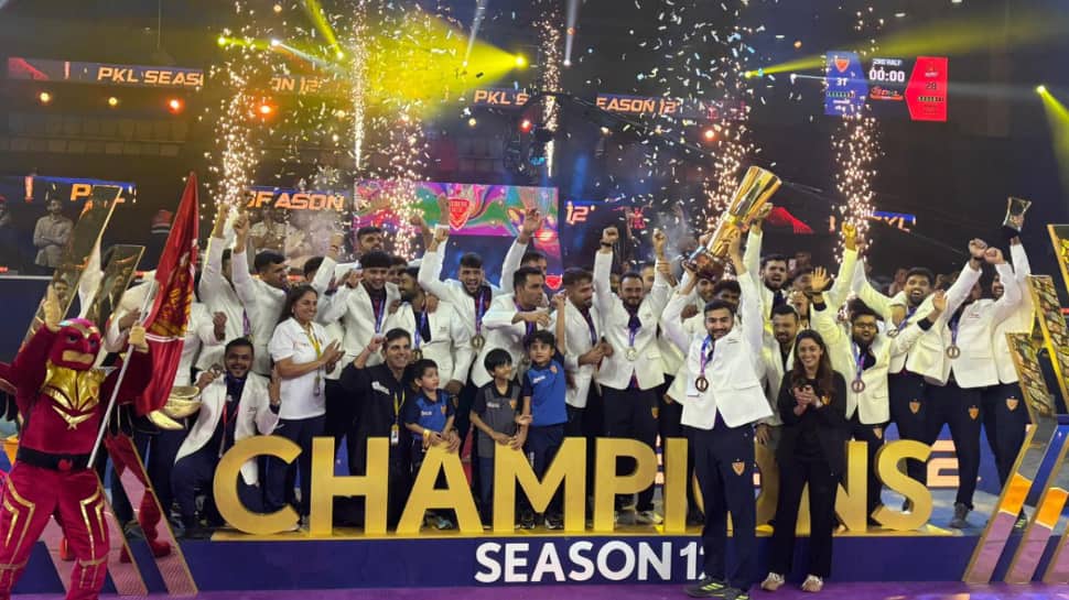 Dabang Delhi KC Crowned PKL 12 Champions, Overcome Puneri Paltan 31-28 At Home To Lift Second Title