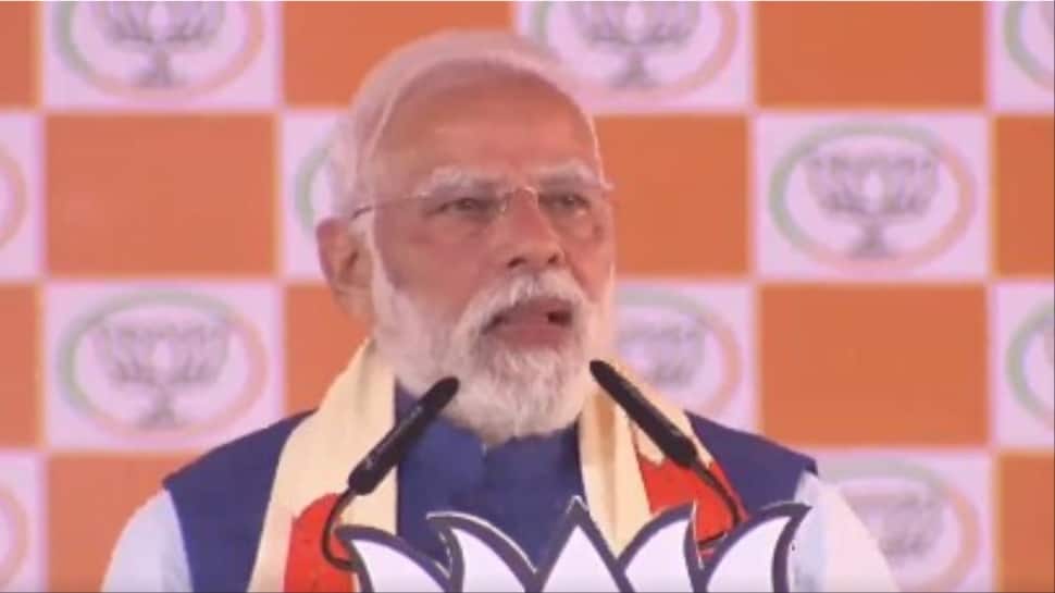 `Kanpatti Par Katta Rakhkar CM Pad Chura Liya`: PM Modi Alleges RJD Forced Congress To Declare Tejashwi As CM Face