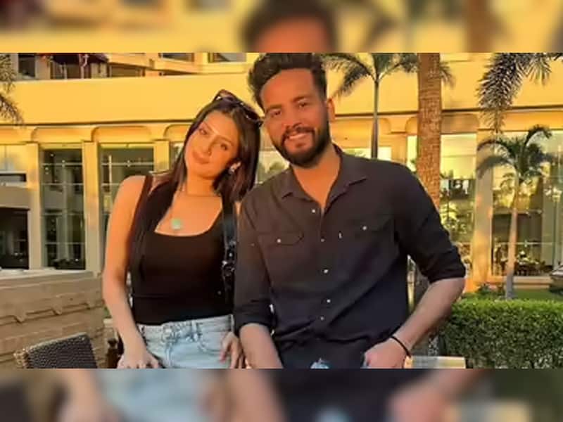 Elvish Yadav and Isha Malviya