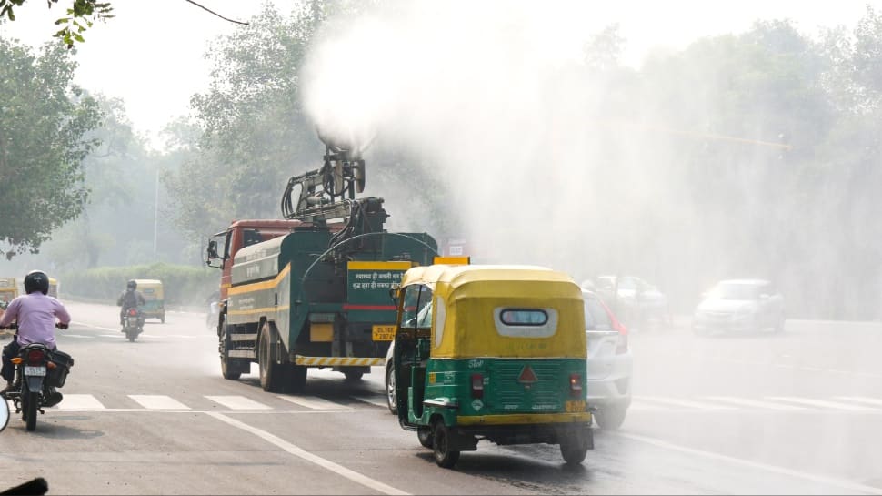 Delhi AQI 'Very Poor,' SC Demands Action As Coldest Morning Traps Pollution | Check IMD's Forecast