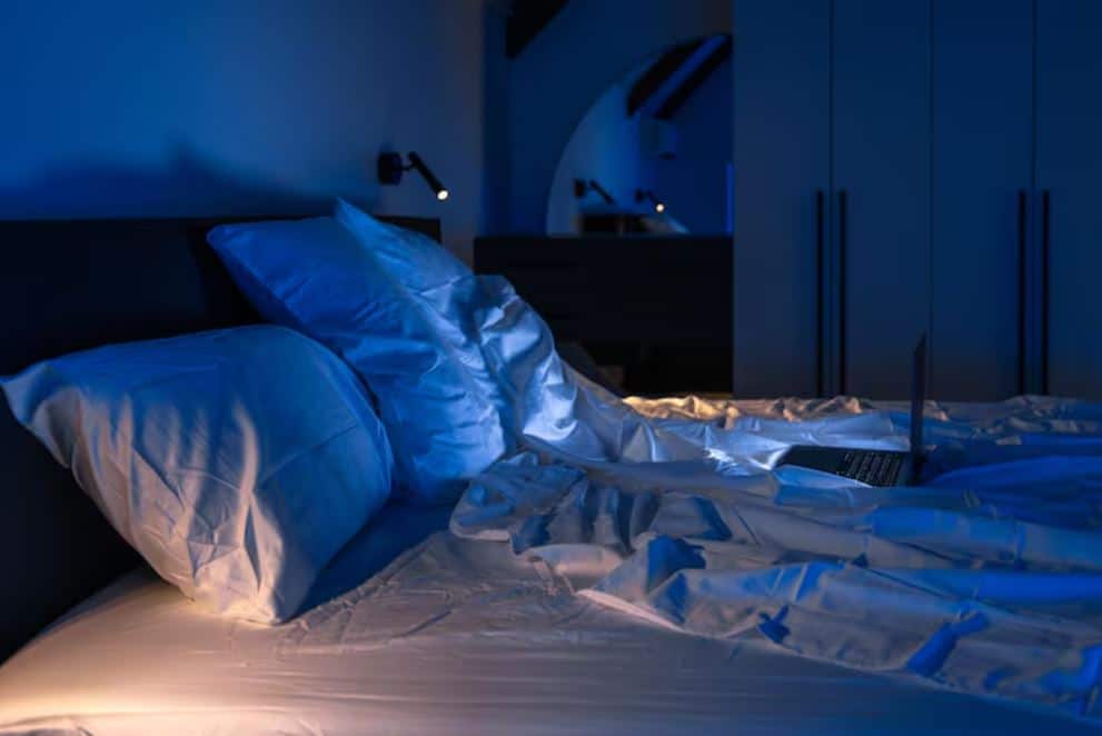 sleep science, sleep deprivation effects, brain health, glymphatic system, sleep and longevity, mela