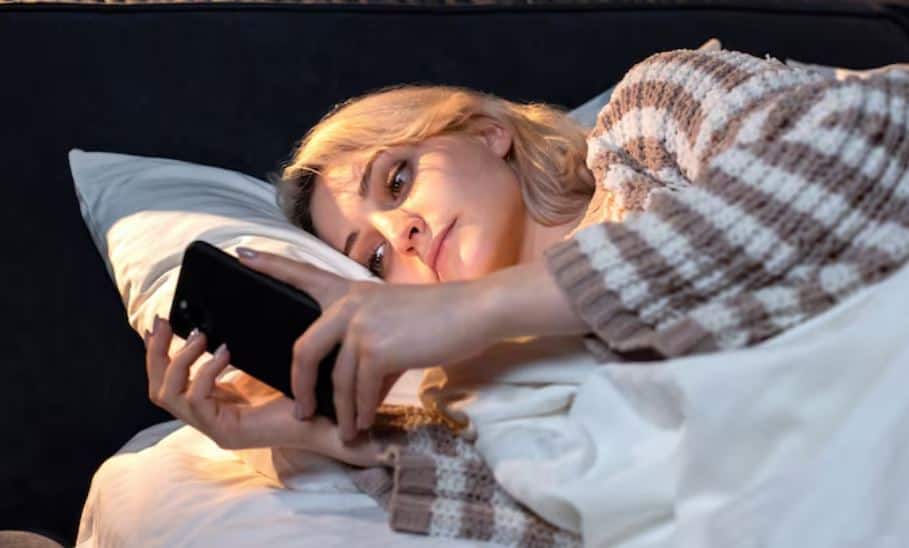 sleep science, sleep deprivation effects, brain health, glymphatic system, sleep and longevity, mela