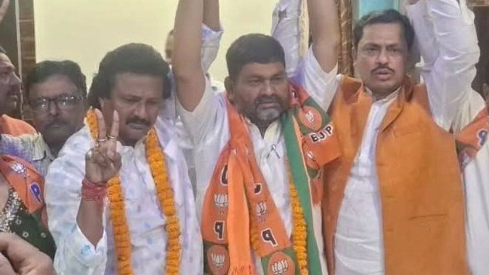 Bihar Elections 2025: Jan Suraj Candidate Sanjay Singh Joins BJP