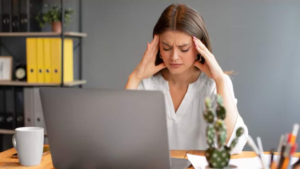 Skipping Lunch To Meet Targets? How Poor Eating Habits At Work Are Ruining Your Focus And Vitality