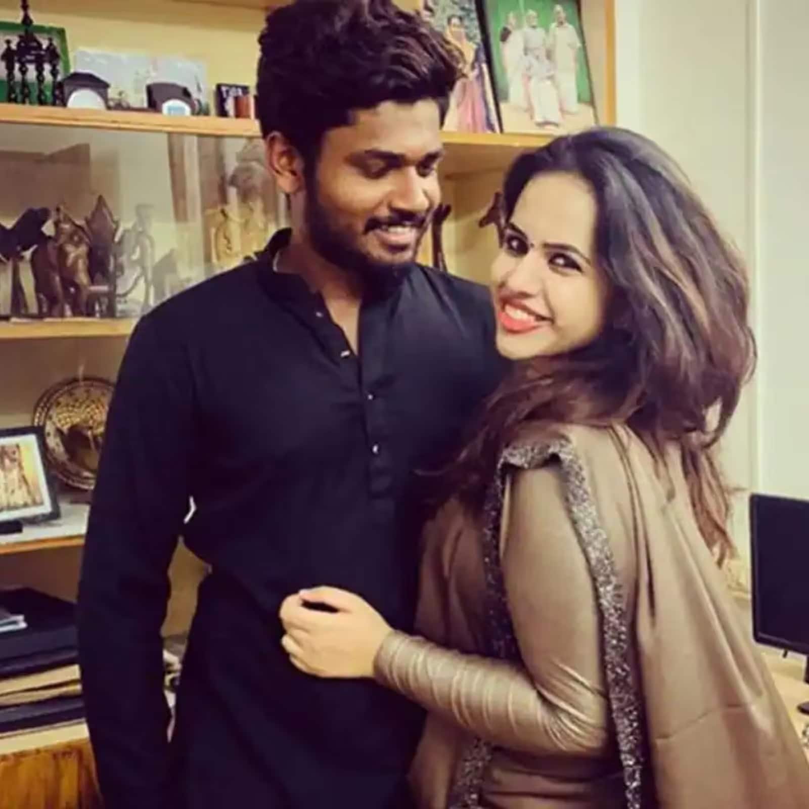 1. From College Mates to Soulmates