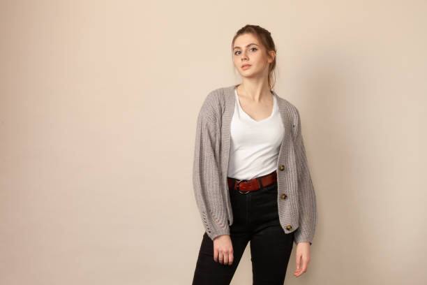 Elegant Women’s Cardigans Elegant Women’s Cardigans