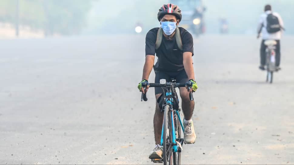 Noida AQI 426 'Severe': India's 2nd Most Polluted; GRAP III Bans C&D & BS3/BS4