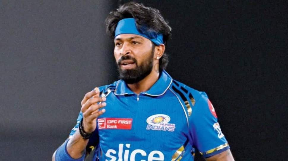 Mumbai Indians (MI) Mumbai Indians (MI)