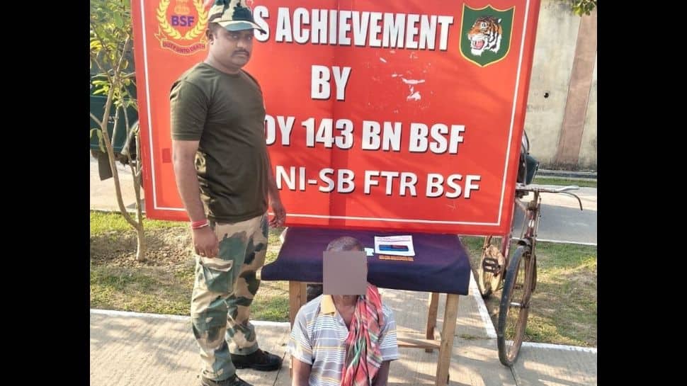 BSF Arrests Smuggler, Seizes Gold Worth Over Rs 88 Lakh Near Bengal Border