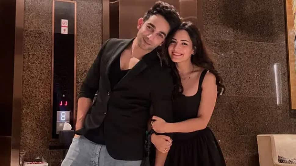 TV Actress Dating On-Screen Brother?