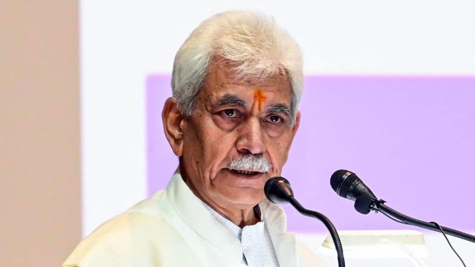 Society Must Join Fight Against Terrorism, Says J-K Lt Governor Manoj Sinha After Delhi Blast