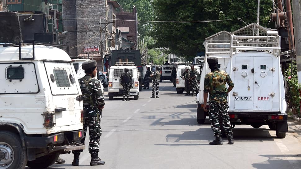 J&K Police Arrests Two Hybrid Terrorists In Sopore; Arms And Ammunition Recovered