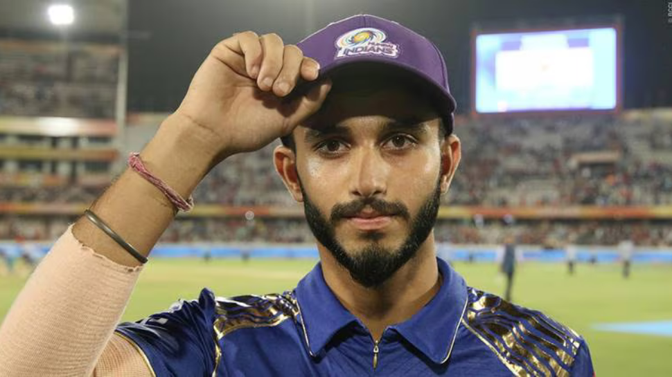 Mayank Markande to Mumbai Indians (MI)