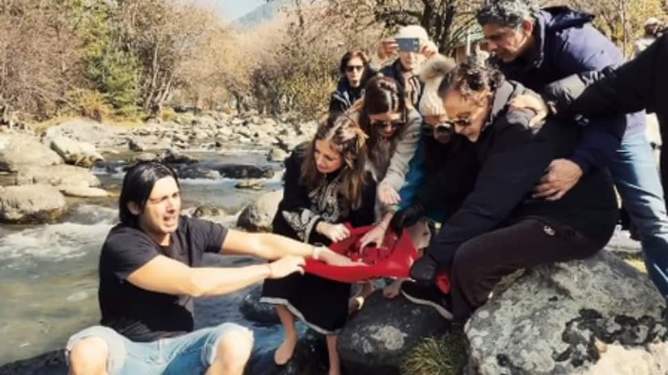 Zarine Khan’s Asthi Visarjan: Son Zayed Khan And Husband Sanjay Khan Break Down In Tears