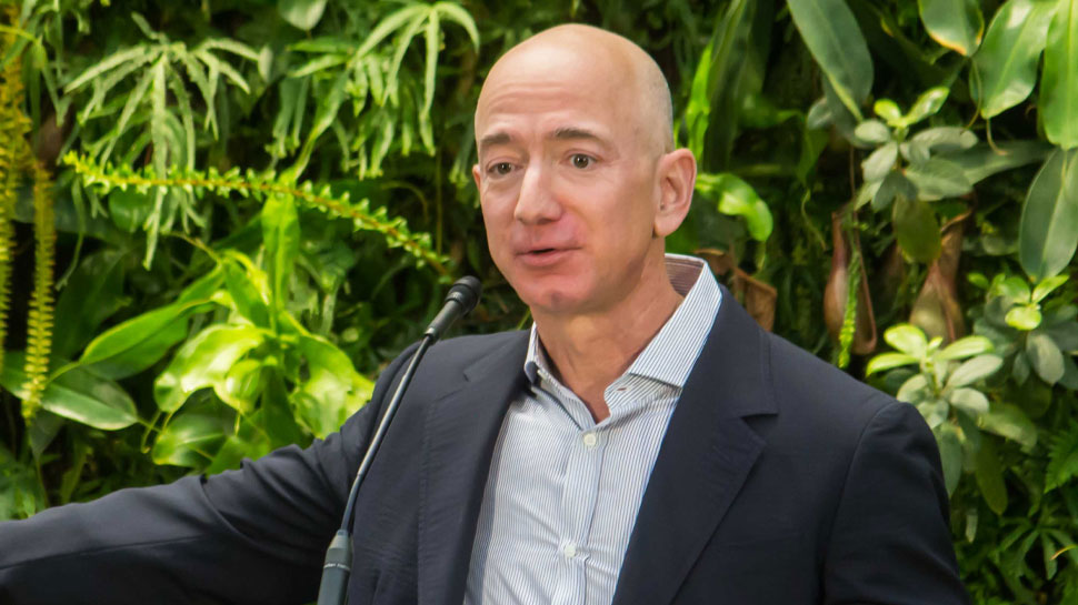 Top 10 Richest People In The World 2025