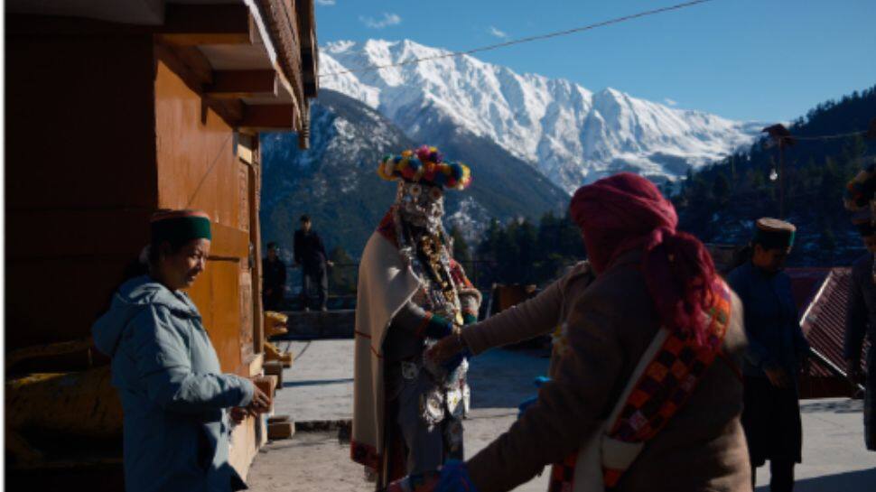 The Fashion of Tradition