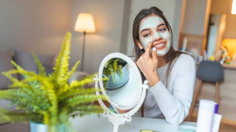 Struggling With Dry and Dull Skin? Check Out These 5 Hydrating Face Masks For Smooth, Soft, And Radiant Skin