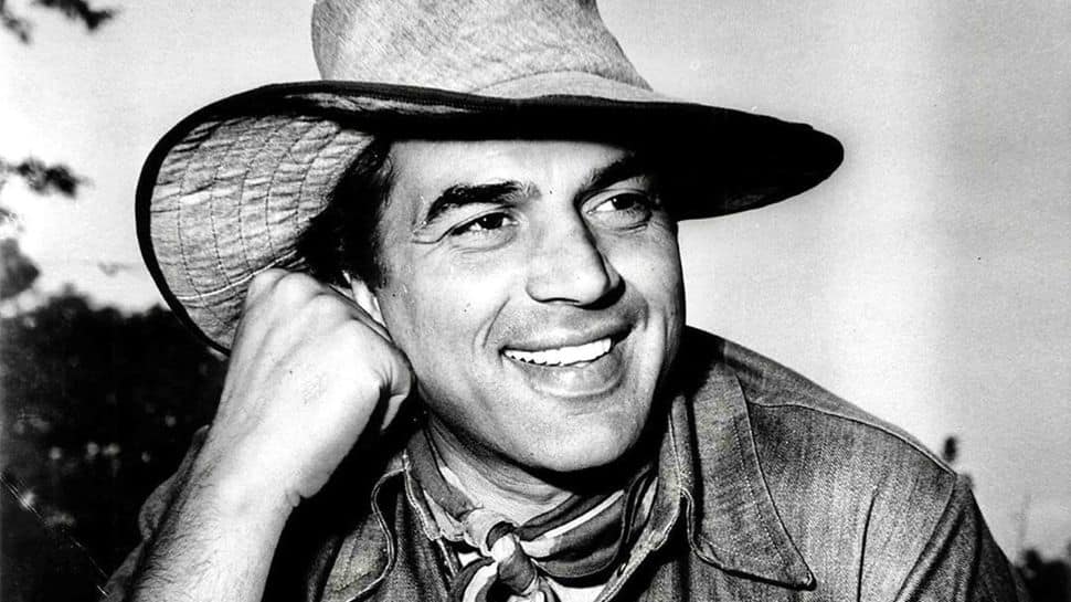 Dharmendra Passes Away At 89: Political Leaders Nationwide Recall His Immense Contribution To Indian Cinema
