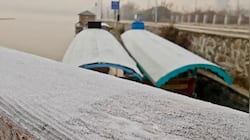 Kashmir Shivers: Sub-Zero Temperatures Sweep Valley, Zojila Plunges To  16°C